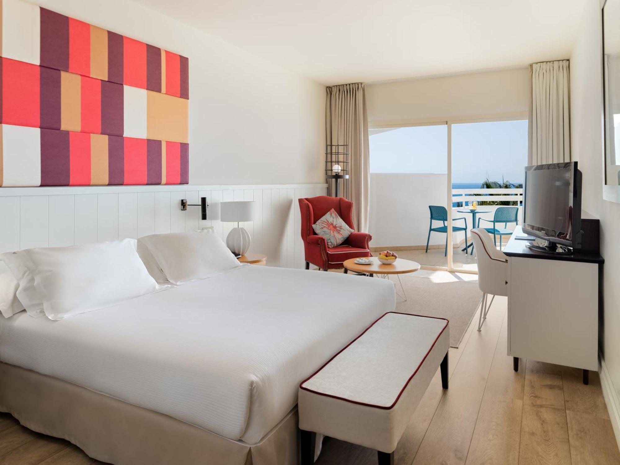 Superior Tweepersoonskamer met Extra Bed en Uitzicht op Zee (3 Volwassenen)
